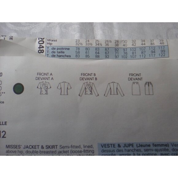 Vintage Vogue sewing pattern 2048 Bill Blass double-breasted jacket and skirt - Picture 8 of 8